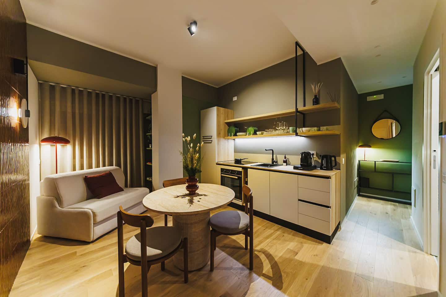 Interni di Casa Bolero 48, appartamento di design nel centro di Bari